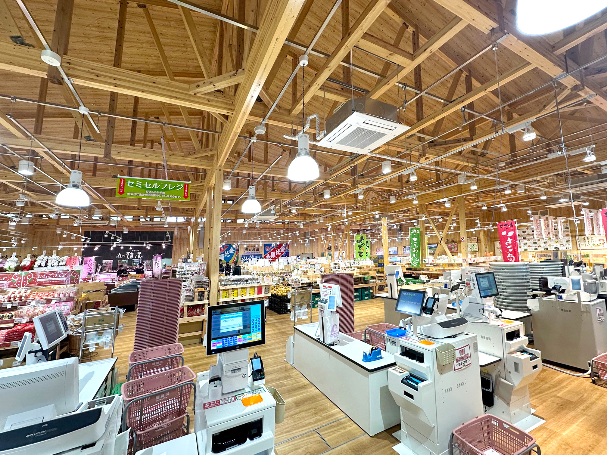 産直市場よってって 南紀の台店<br>(南紀の台 Yottette広場)